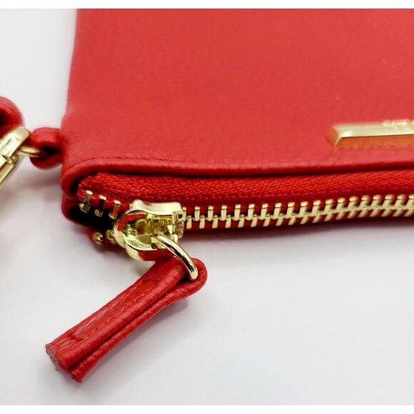 Steve Madden Red Pebble Texture Wristlet Pouch With Gold-Tone Hardware & Zipper - Picture 5 of 10